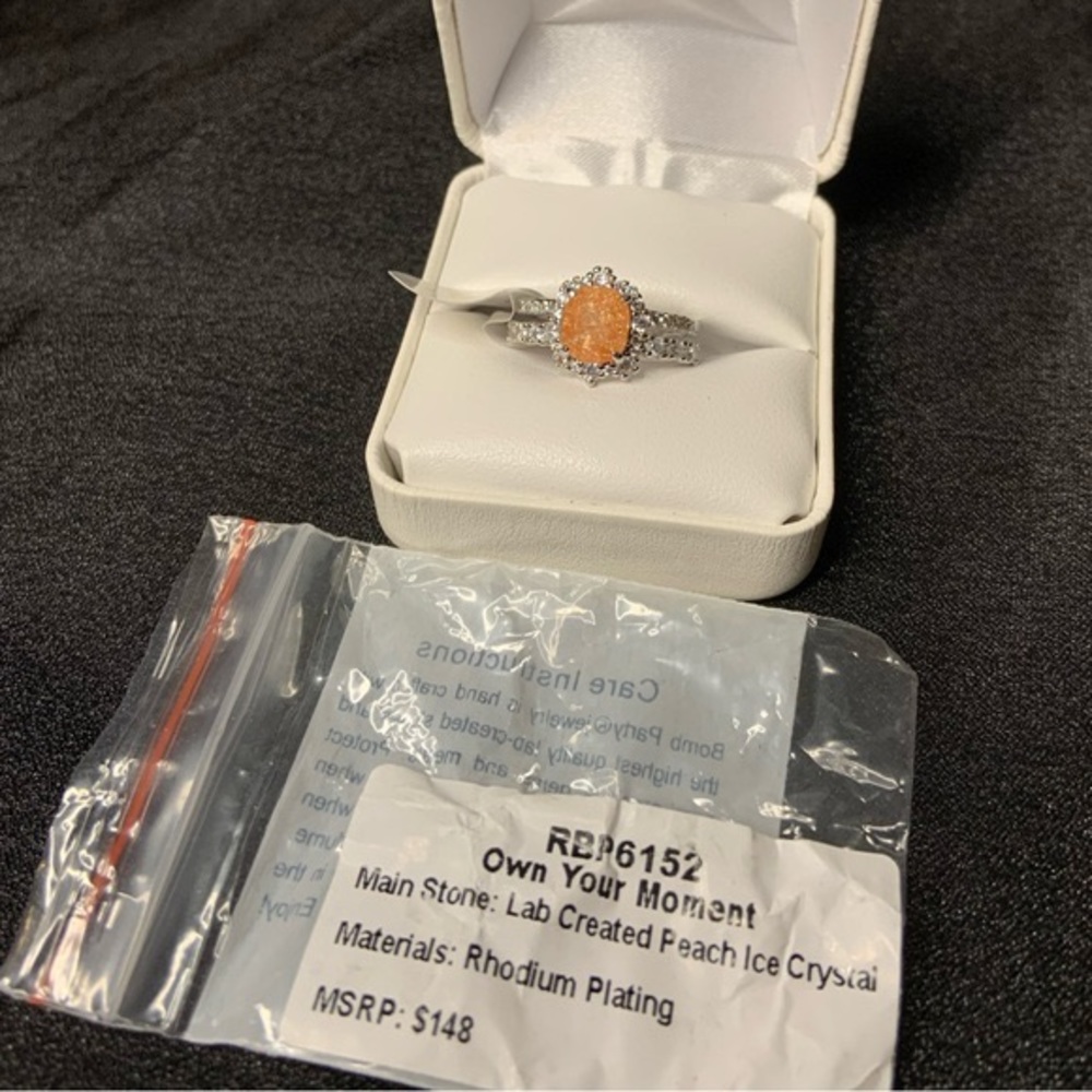 Bomb Party “Own Your Moment” size 7 ring